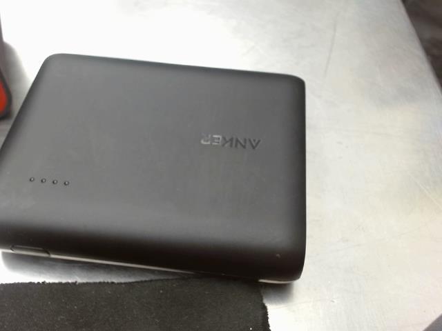 Powerrbank 13000mah noire bon etat