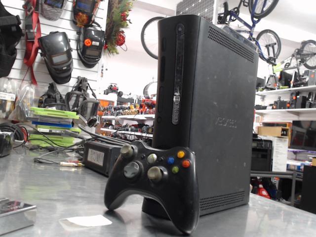 Xbox 360 + 2 man + fils