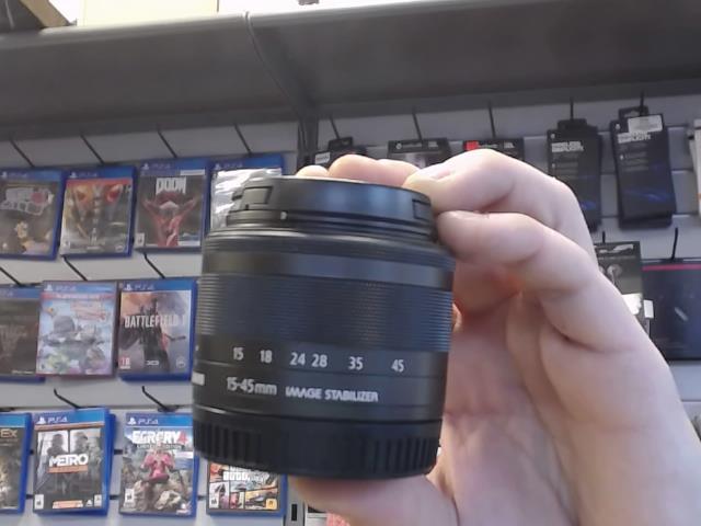 F/3.5-6.3 is stm lens noir