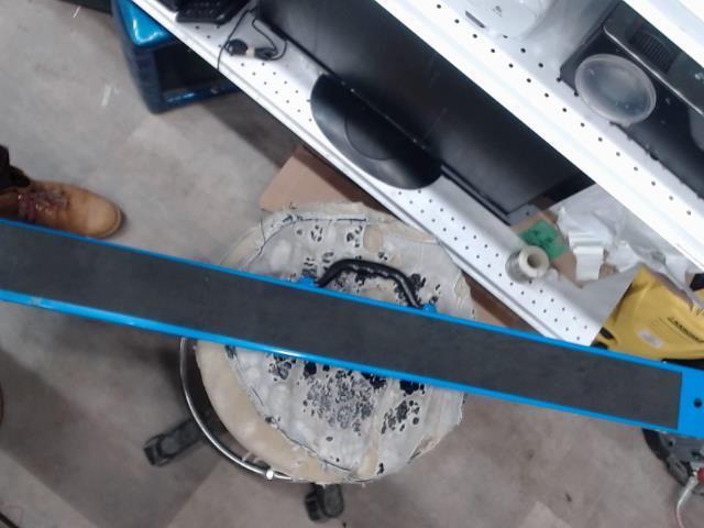 Chevalet pliant en metal