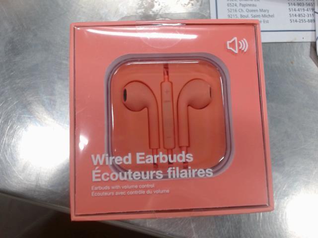 Wired earbuds