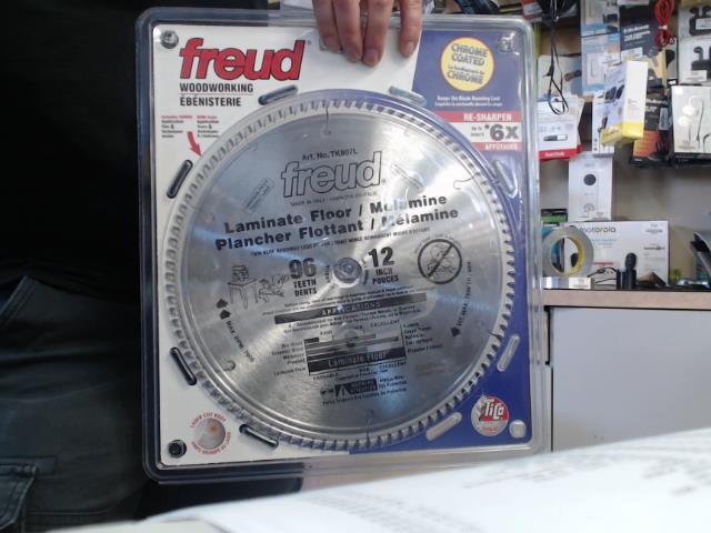 Blade 12'' 96dent neuf