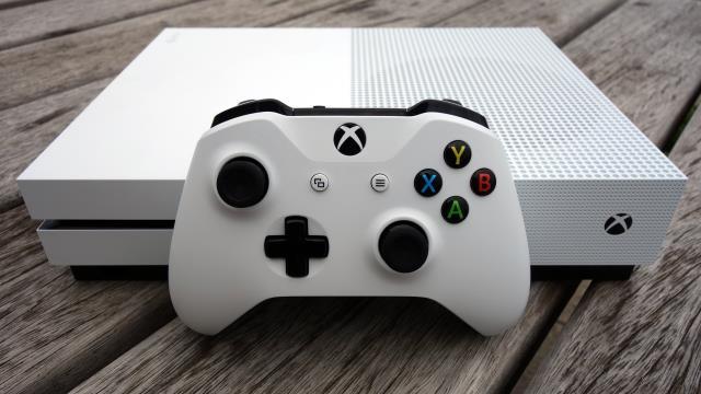 Xbox one s+fils+man