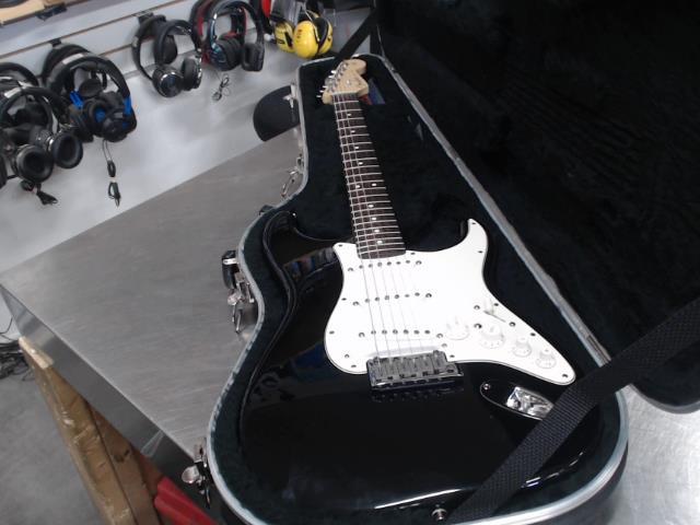 Guitare electrique+case dur(2007/usa)