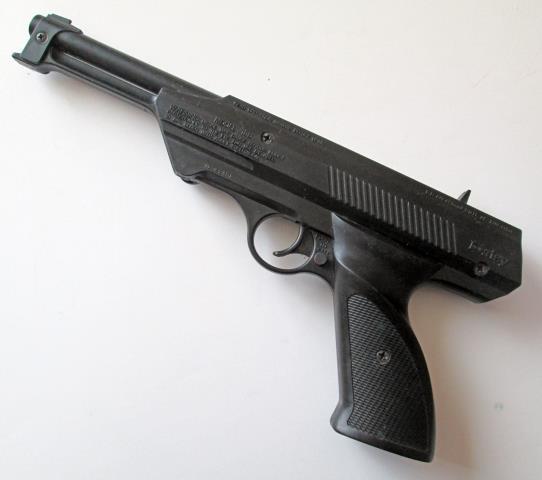 Airsoft gun