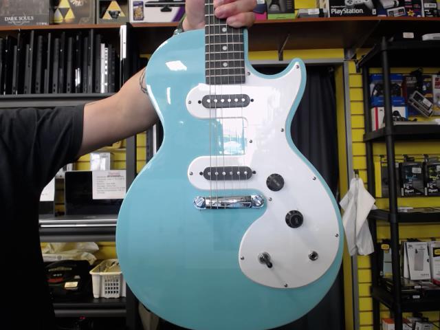 Guitare turquoise