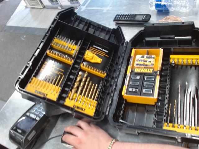 Kit de bit dewalt+case