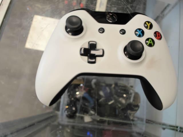 Manette xbox one blanche