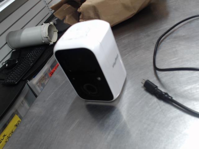 Camera surveillance bluethoot wifi