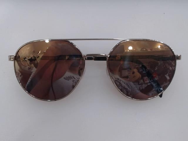 Waterfront gold metal frame sunglasses