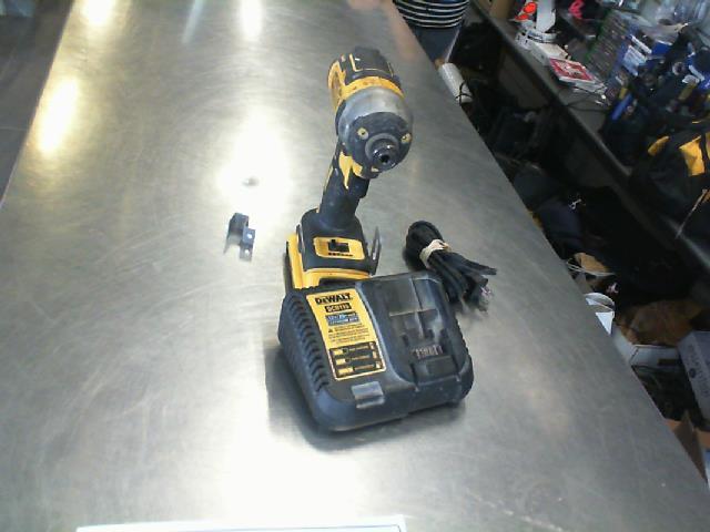 Drill impact drill dewalt + chrg +batt