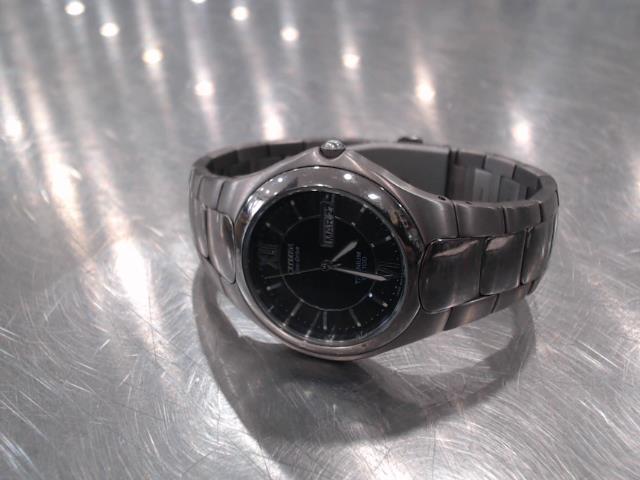 Montre titane eco drive