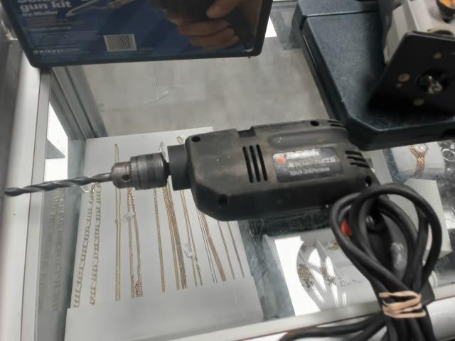 Perceuse electrique noir