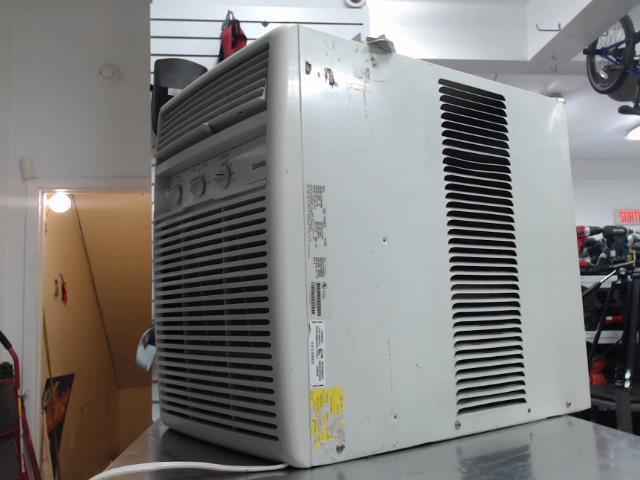 Air climatis 8000 btu