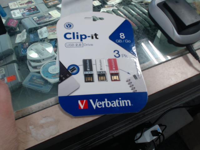 Clip-it 8gb 3pk