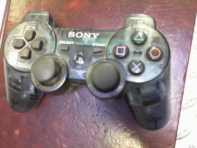 Manette de ps3 transparente