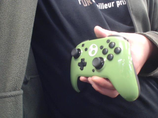 Manette yoshi