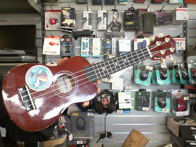 Ukulele avec sticker