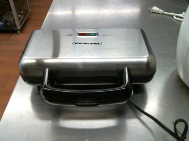 Hot sandwich maker neuf