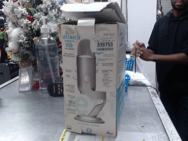 Micro in box blue yeti