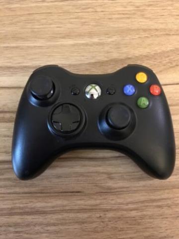 Manette x360 noir