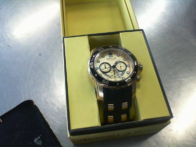 Montre gold et noir japan chrono + boite