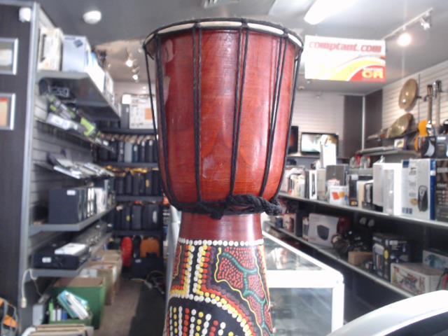 Djembe decorer