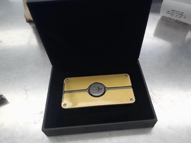 Lighter type zippo golden maserati