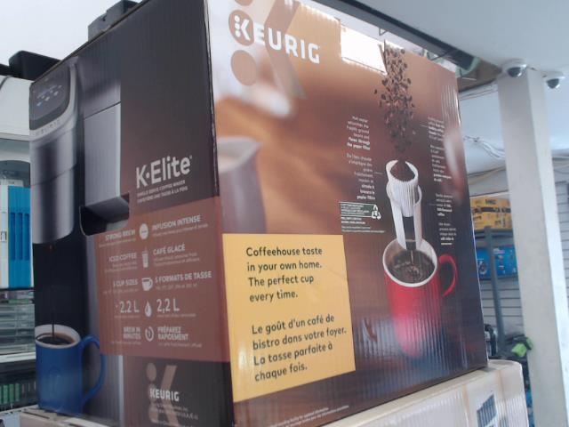Machine cafe keurig kslim open box