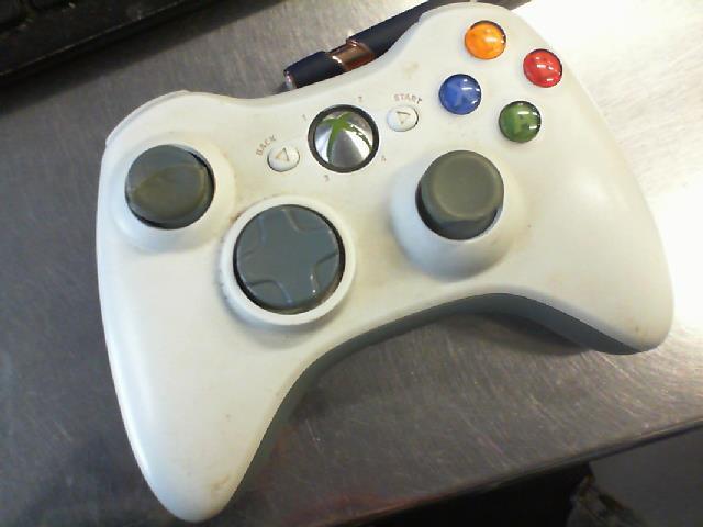 Xbox 360 manette blanche