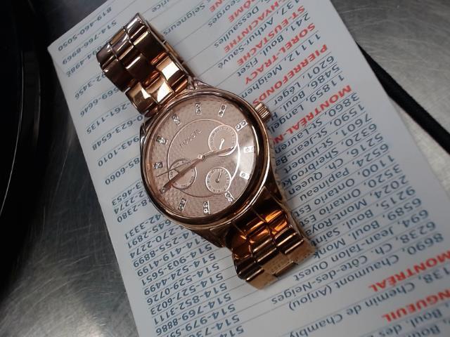 Montre femme couleur rose gold