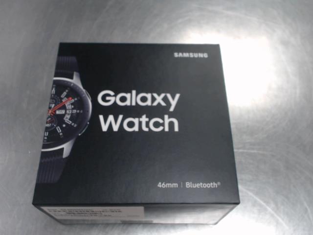 Samsung galaxy watch 4 46mm +acc dboite
