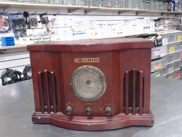 Mini radio vintage en bois