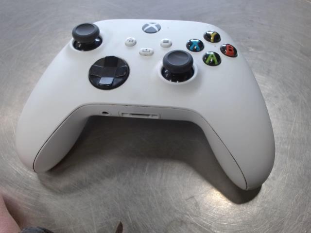 Manette xbox one sans fil blanche