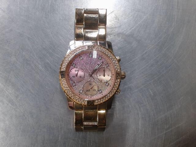 Montre guess dorer pour femme