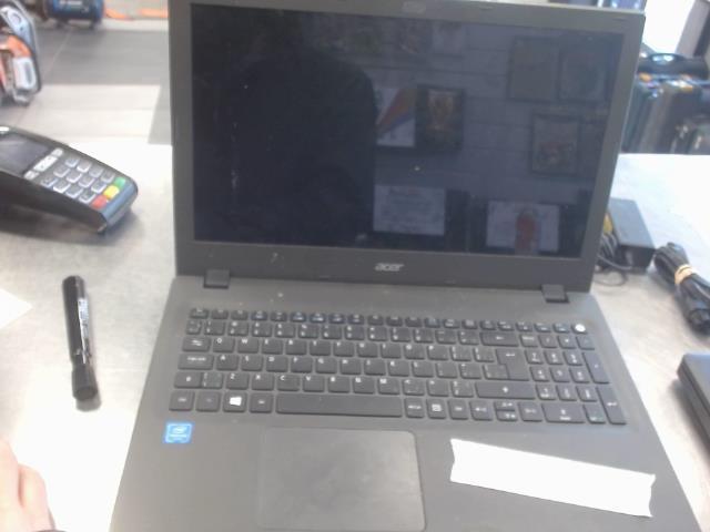 Acer aspire avec touch screen+charge
