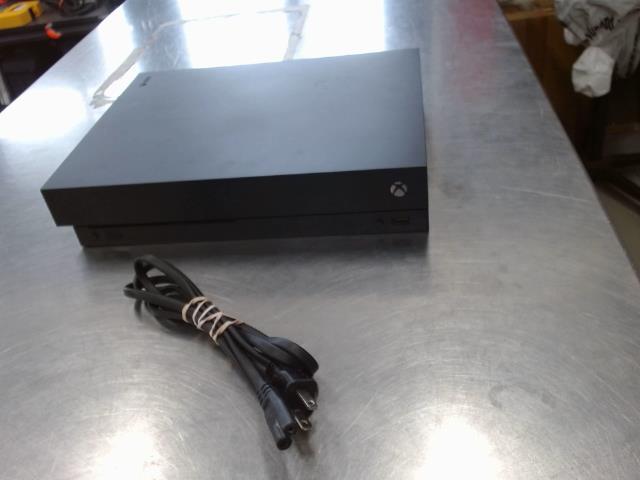 Xbox one x 1tb+fil no charge