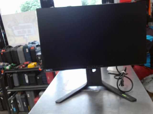 Moniteur alienware+fil