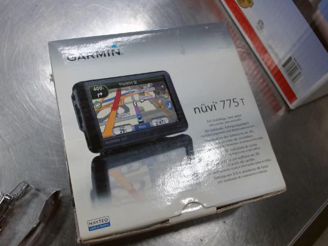 Gps garmin dans sa boite