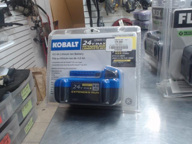 Batt kobalt neuve dans bo 24v 4.0ah