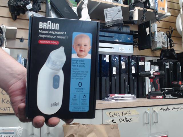 Nasal aplicator