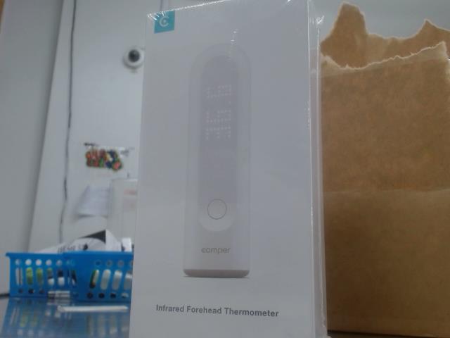 Infrared forehead thermometer