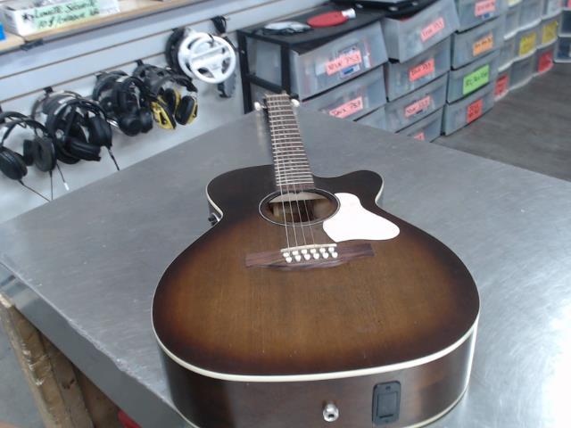 Guitare semi accoustic 12cordes+case mou