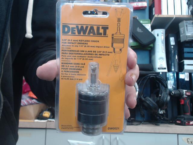 Keyless chuck