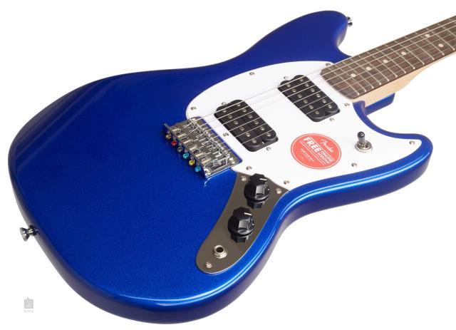 Guitar electrique fender bleu