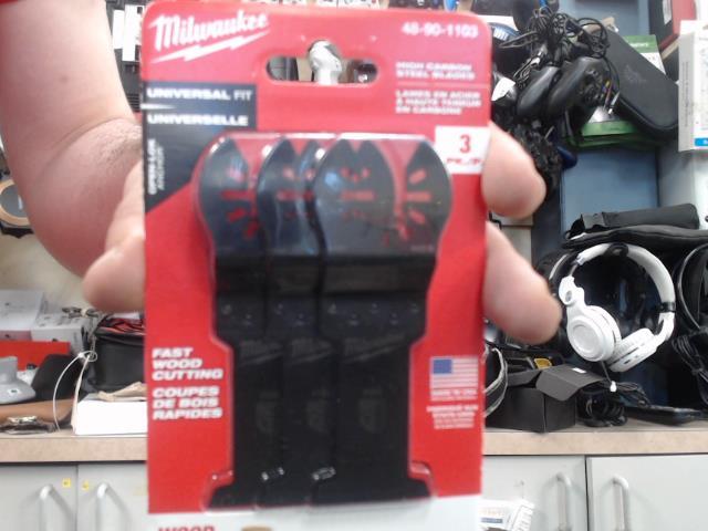 Oscillateur blades
