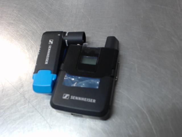 Digital camera-mount wireless omni caval