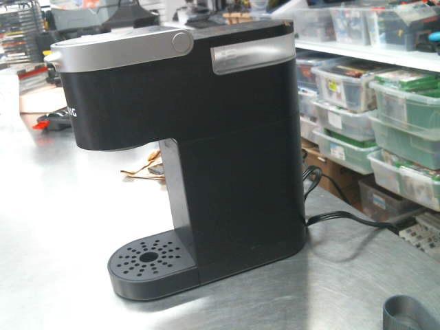 Cafetiere noir