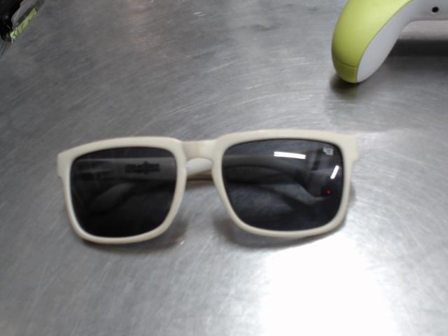 Lunette spy+