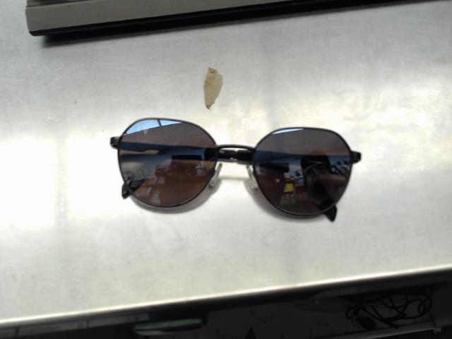 Lunettes soleil maui jim noire +case